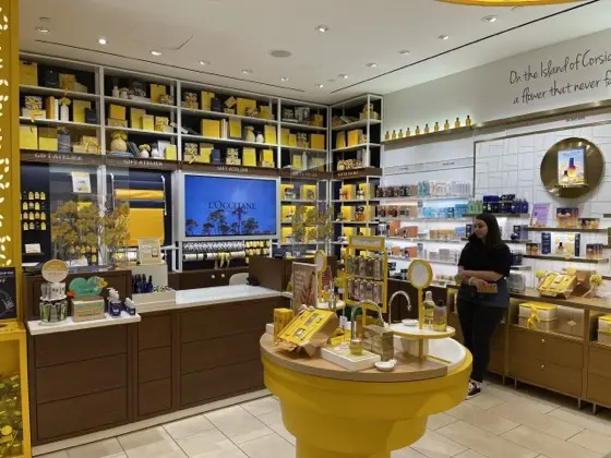 CrownTV digital signage at L'Occitane Boutique
