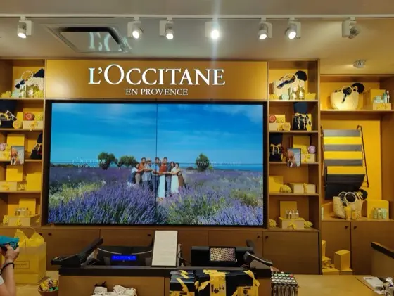 CrownTV digital signage at L'Occitane Boutique